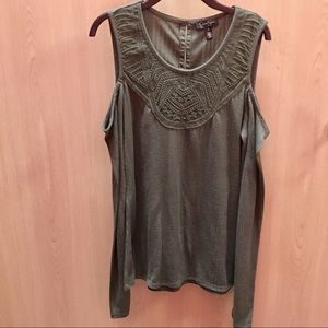 Jessica Simpson Cold-Shoulder Top
